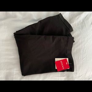 Spanx maternity black leggings never worn!